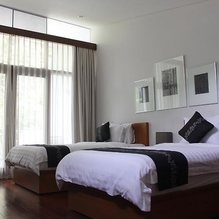 Villatel Salse Hotel Lembang Bagian luar foto